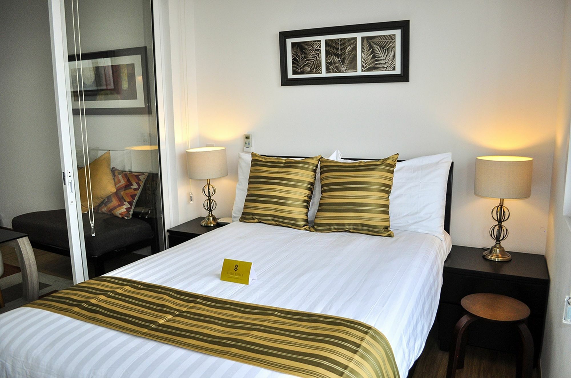Siglo Suites @ The Acqua Private Residences Mandaluyong Екстериор снимка